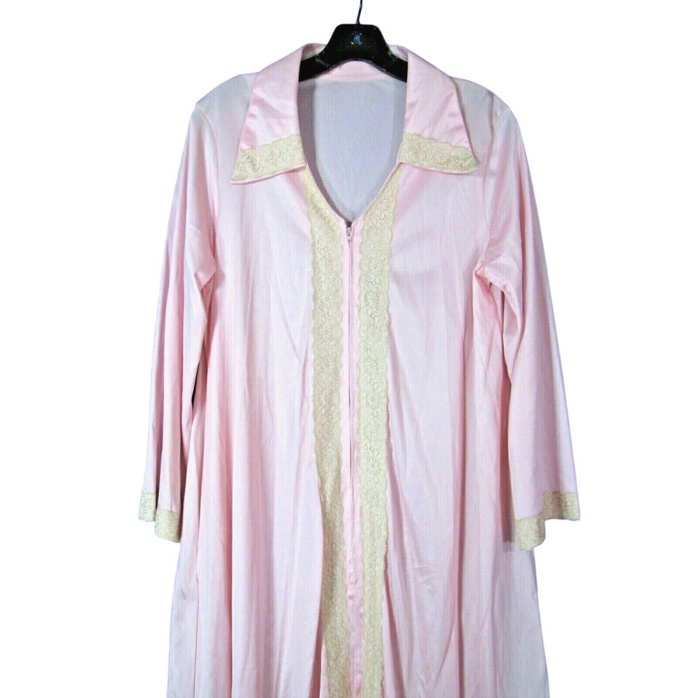 VTG GILEAD Vintage PINK SHINY SATIN SILKY NYLON Zip-Up Robe CREAM LACE 1-Pkt M